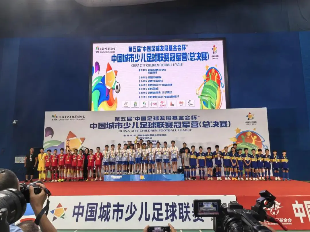 刻苦训练篮球时如何避免受伤的建议_1